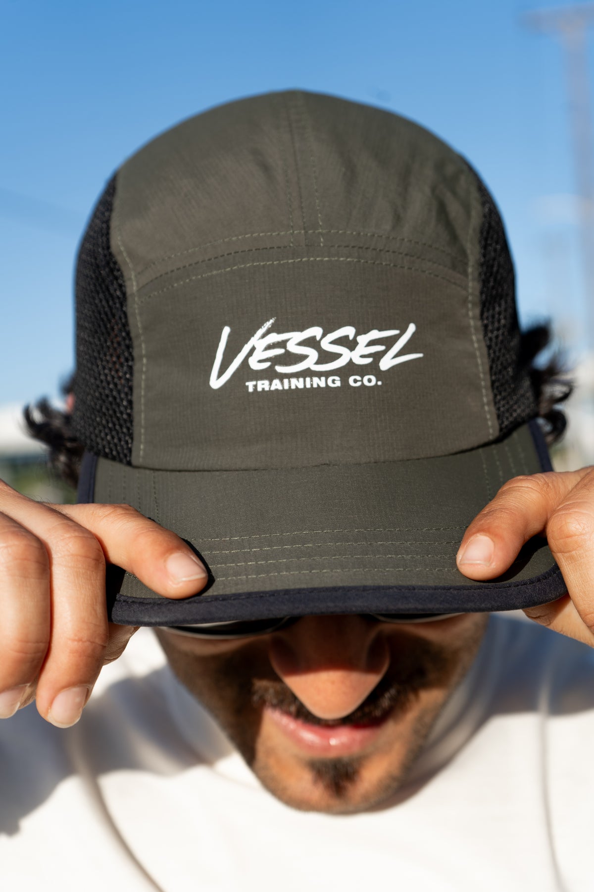 RUNNING MESH HAT - OLIVE/BLACK