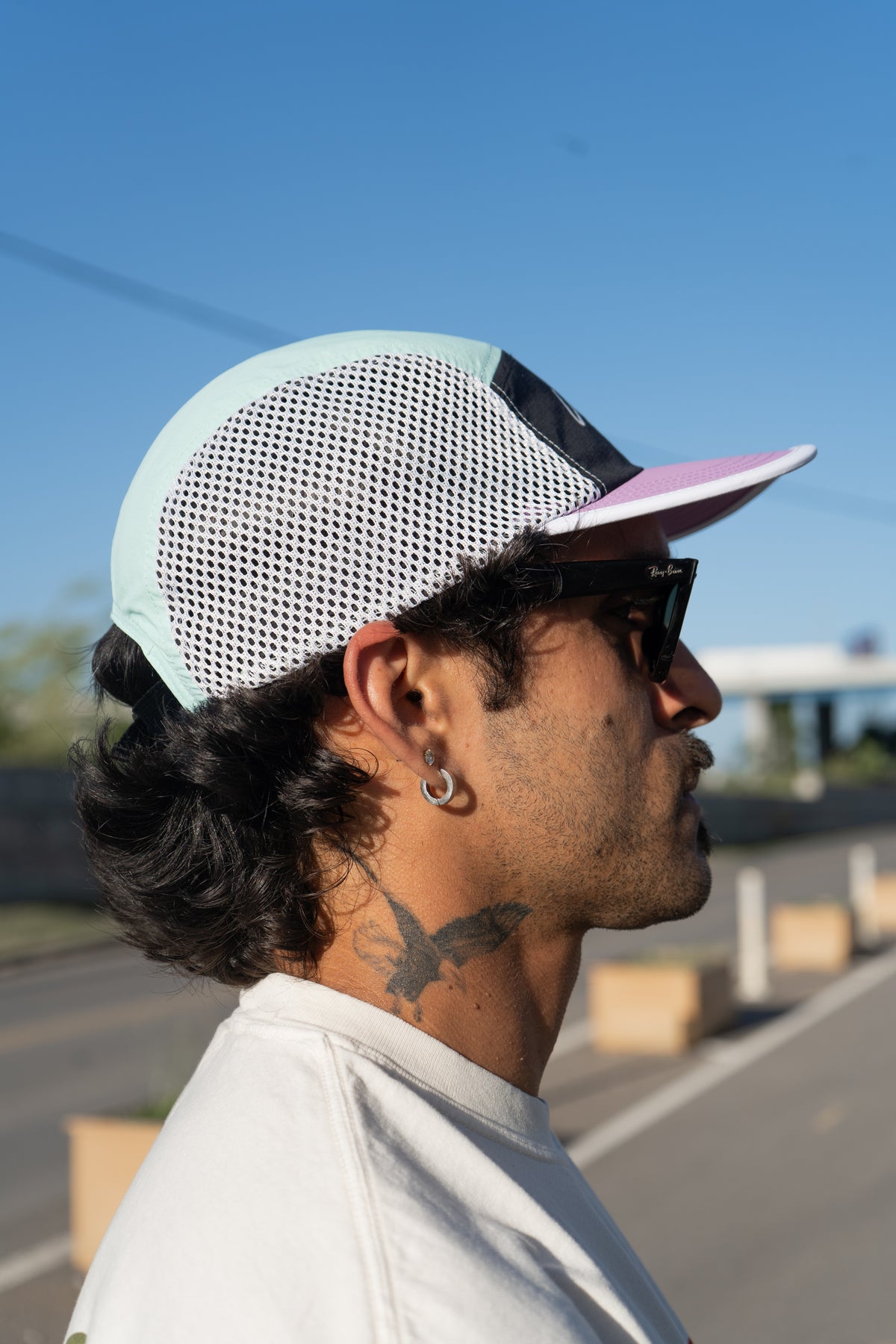 RUNNING MESH HAT - PURPLE/BLACK